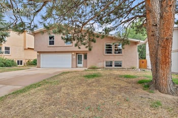 2811 Keystone Cir, Colorado Springs, CO 80918
