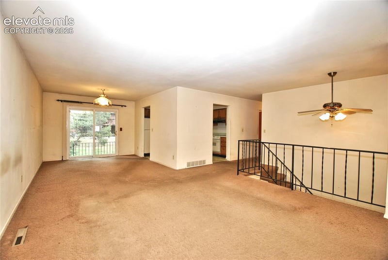 2813 Dusk Dr, Colorado Springs, CO 80918