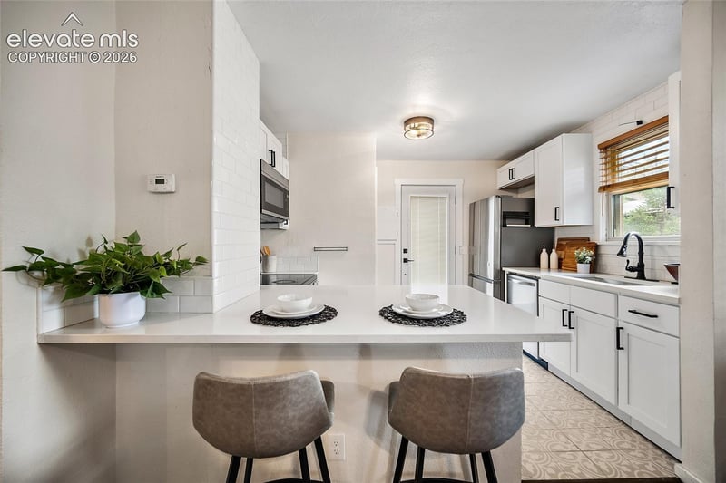 2824 W Kiowa St, Colorado Springs, CO 80904