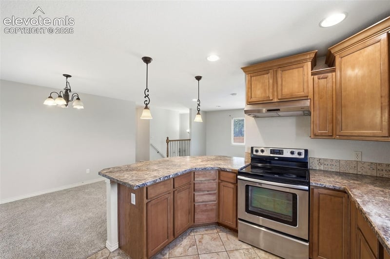 2826 Pinnacle Dr, Colorado Springs, CO 80910