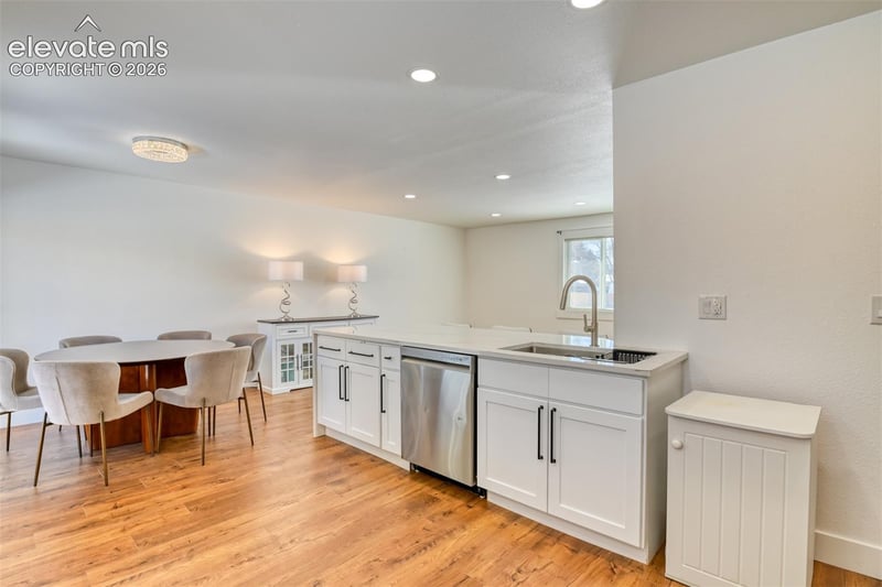 2855 Villa Loma Dr, Colorado Springs, CO 80917