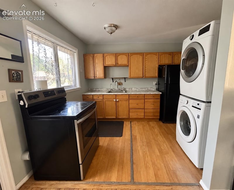 29 Goret Dr, Colorado Springs, CO 80911
