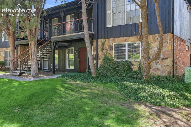 2902 Airport Rd #122, Colorado Springs, CO 80910