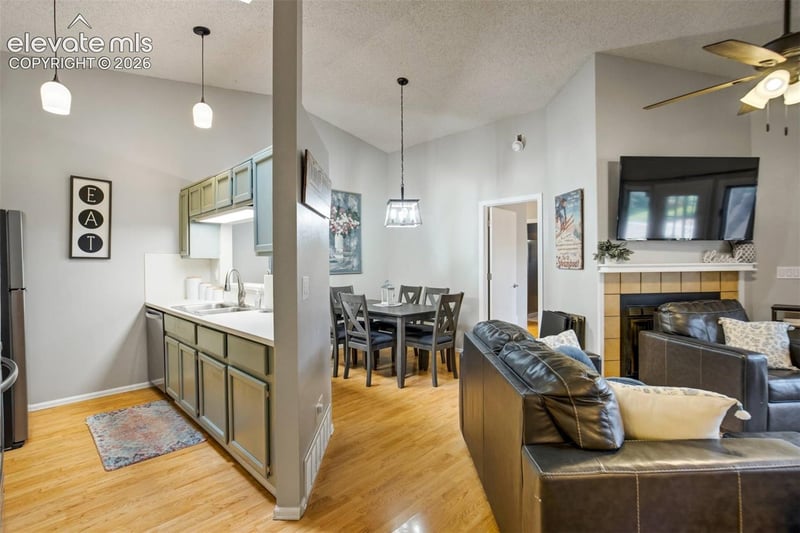 2908 Camino Cielo Ct, Colorado Springs, CO 80920