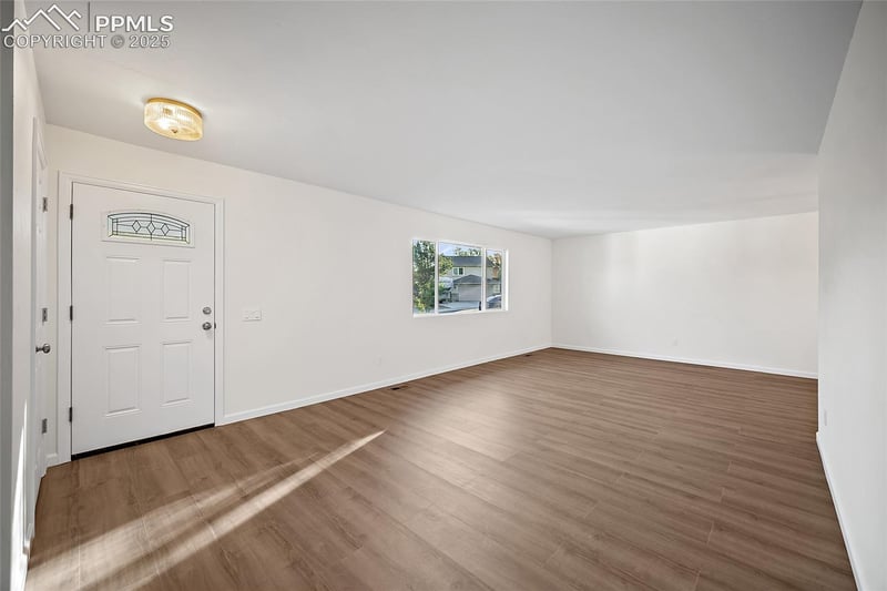 2925 Westcliff Cir, Colorado Springs, CO 80906