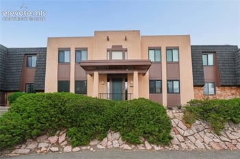 2927 Mesa Rd #C, Colorado Springs, CO 80904