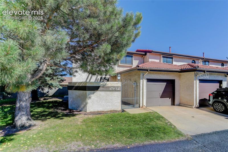 2932 Camino Cielo Ct, Colorado Springs, CO 80920