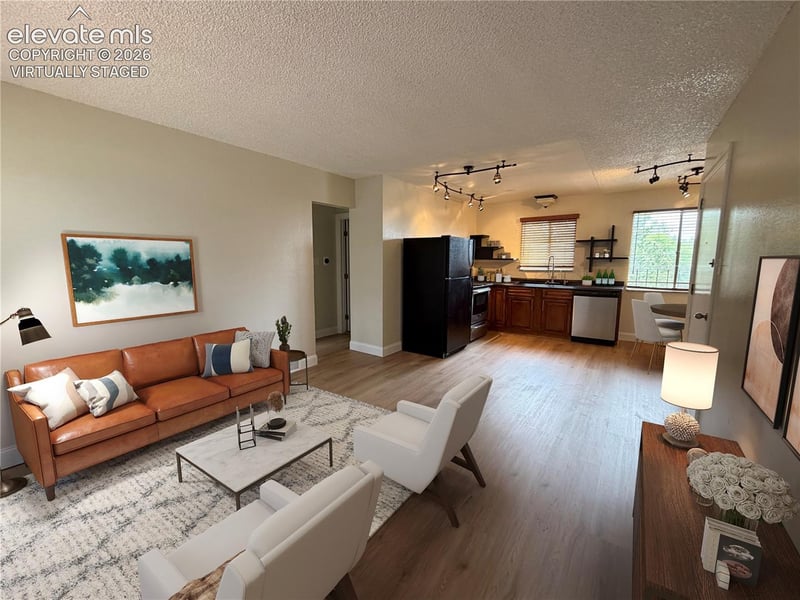 2959 Mesa Rd #C, Colorado Springs, CO 80904