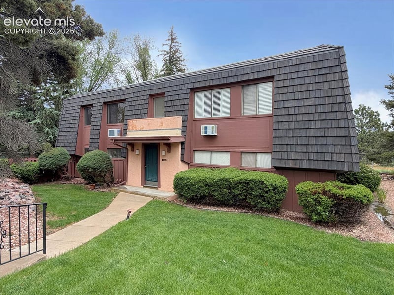 2959 Mesa Rd #C, Colorado Springs, CO 80904