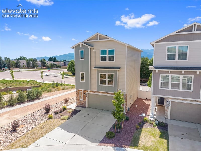 2959 Silver Hawk Ave, Colorado Springs, CO 80916