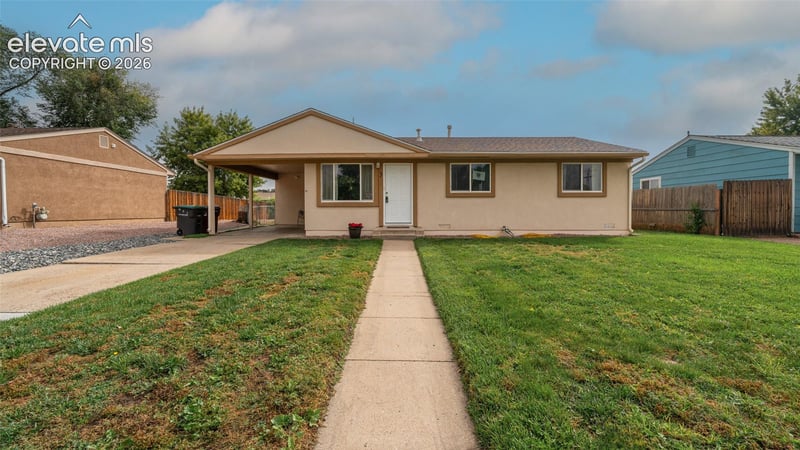 3 Otowi Dr, Colorado Springs, CO 80911