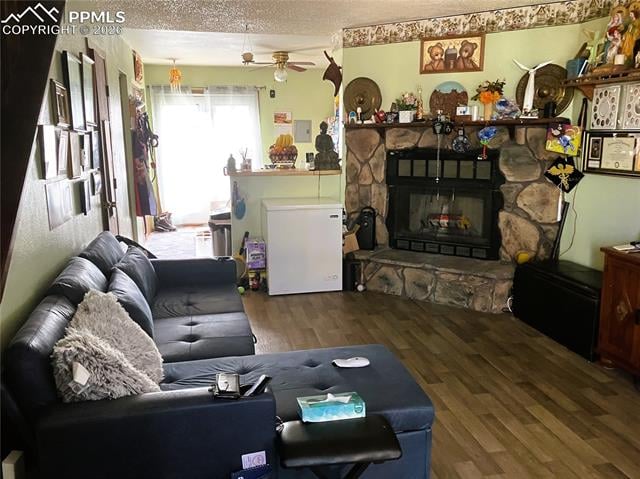 30 Murray Heights Dr, Colorado Springs, CO 80916
