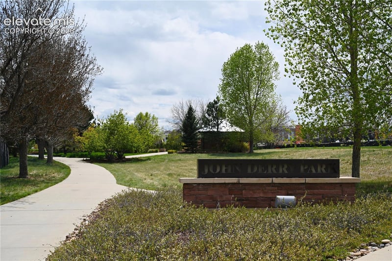 301 Inverness Way #307, Englewood, CO 80112