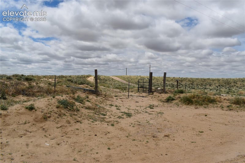 30195 Darroll Rd, Yoder, CO 80864