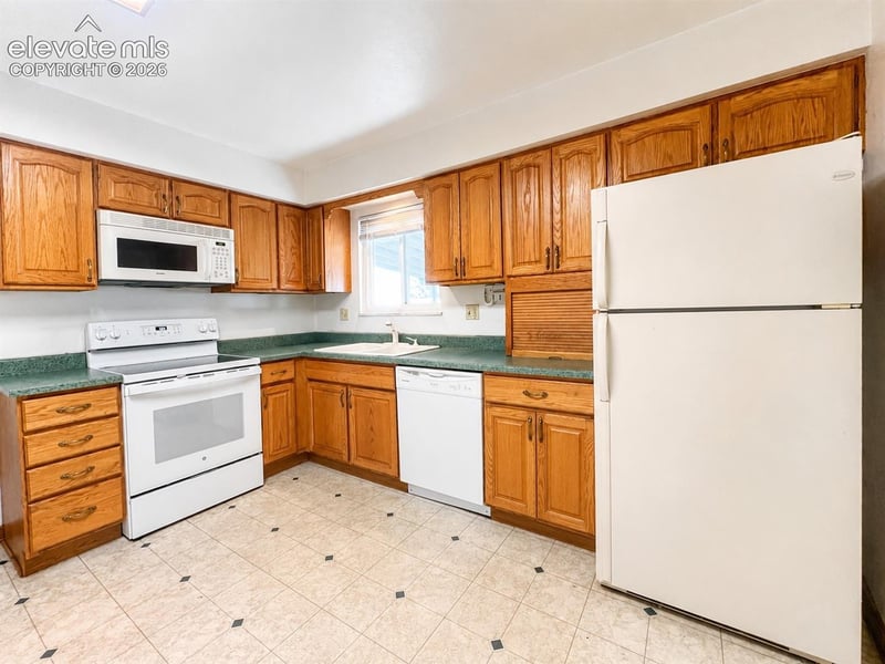 3035 W Whileaway Cir, Colorado Springs, CO 80917