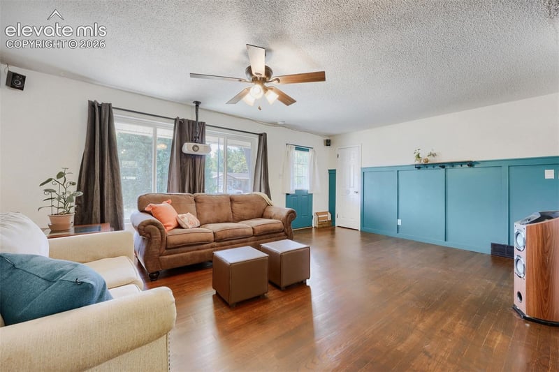 304 Doris Dr, Colorado Springs, CO 80911