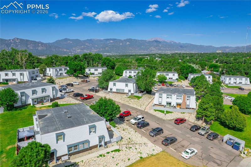 3043 E Fountain Blvd, Colorado Springs, CO 80910
