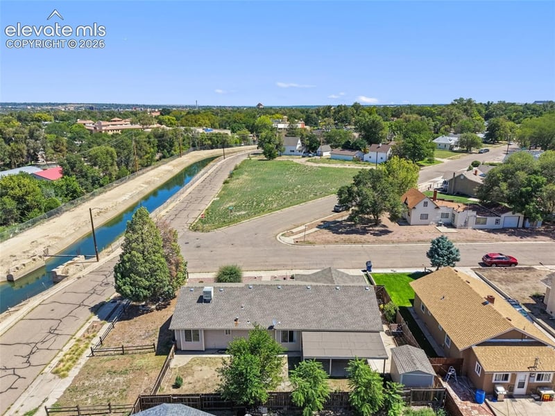 305 Alma Ave, Pueblo, CO 81004