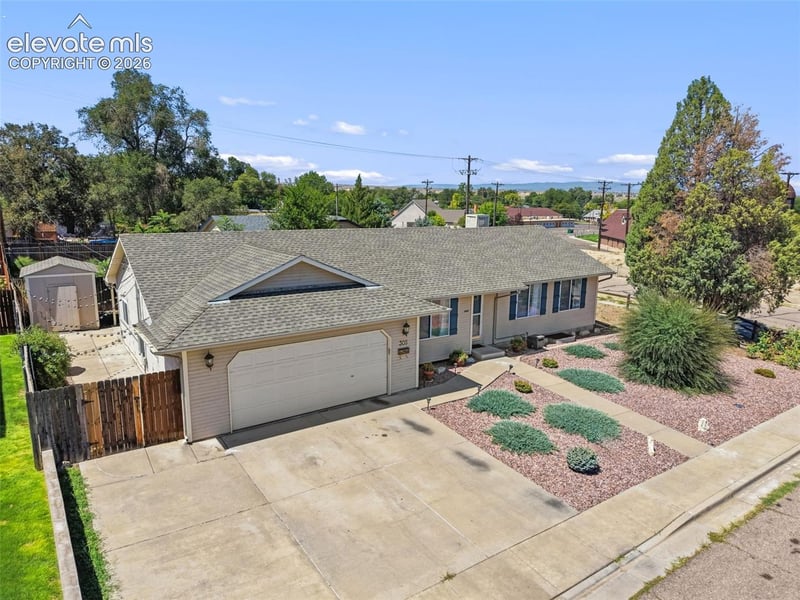 305 Alma Ave, Pueblo, CO 81004