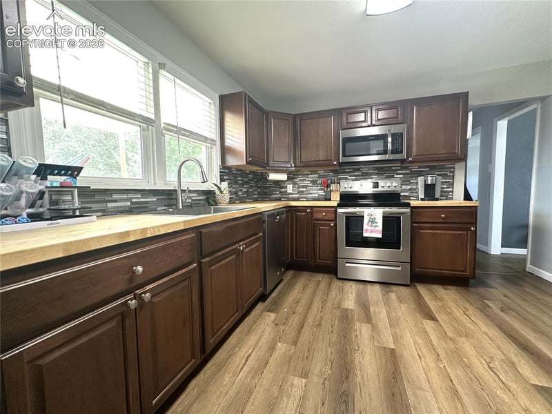 3116 Cheyenne Ave, Pueblo, CO 81008