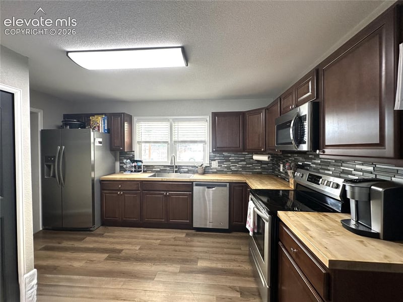 3116 Cheyenne Ave, Pueblo, CO 81008