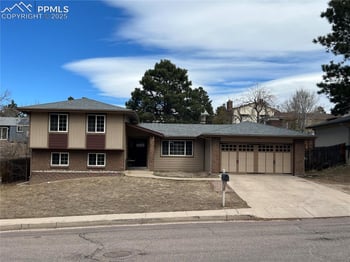 3124 Squaw Valley Dr, Colorado Springs, CO 80918
