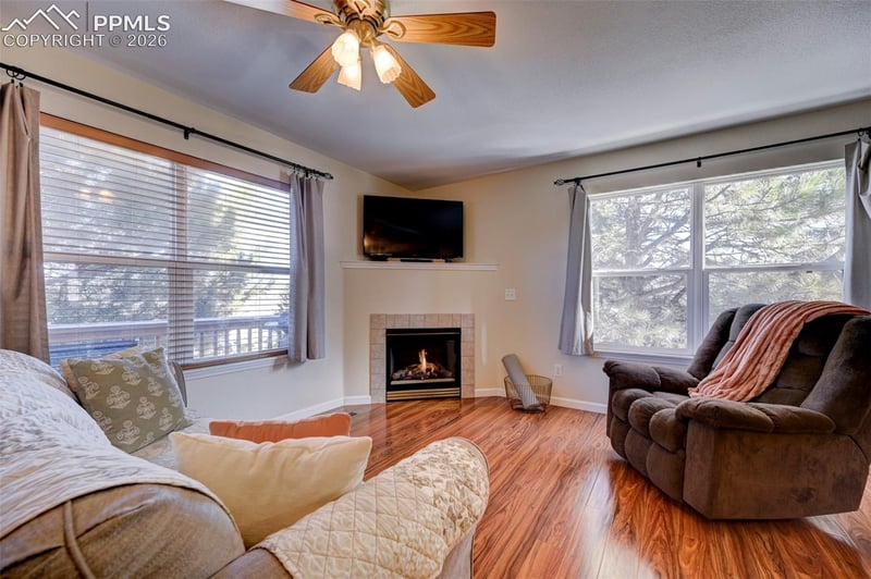3127 Hearthridge Cir, Colorado Springs, CO 80918