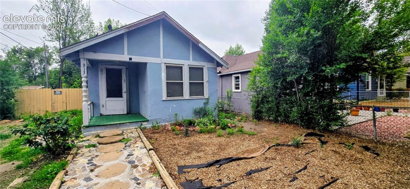 313 W Monument St, Colorado Springs, CO 80905