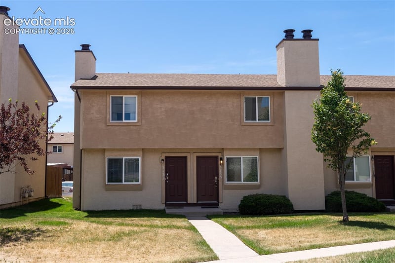 3135 Starlight Cir, Colorado Springs, CO 80916
