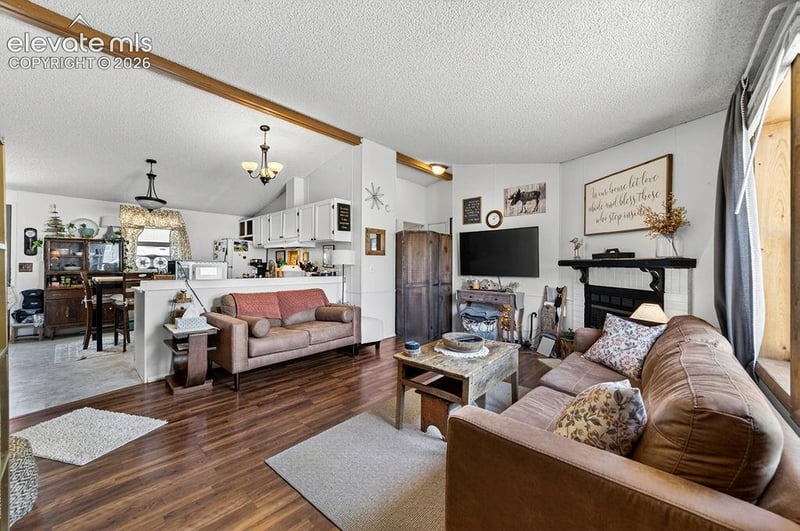 316 Comanche Village Dr, Fountain, CO 80817