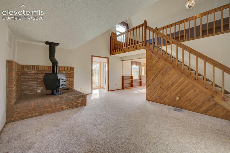 32 Dartmouth Pl, Woodland Park, CO 80863