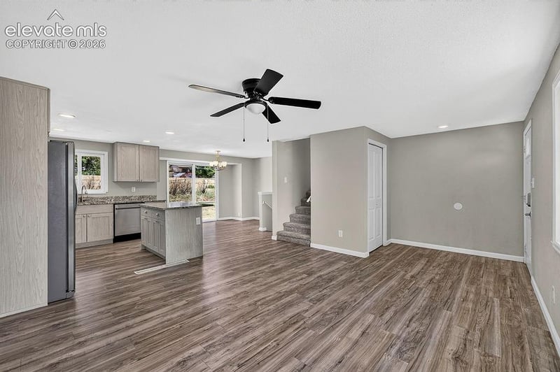 320 Cranbrook Cir, Colorado Springs, CO 80906