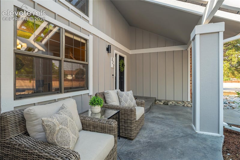 322 W Cheyenne Mountain Blvd, Colorado Springs, CO 80906