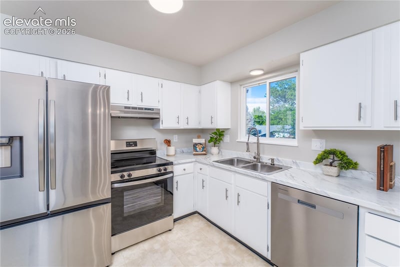 3230 Inspiration Dr, Colorado Springs, CO 80917