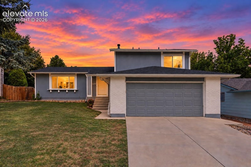 3240 Blue Mountain Way, Colorado Springs, CO 80906