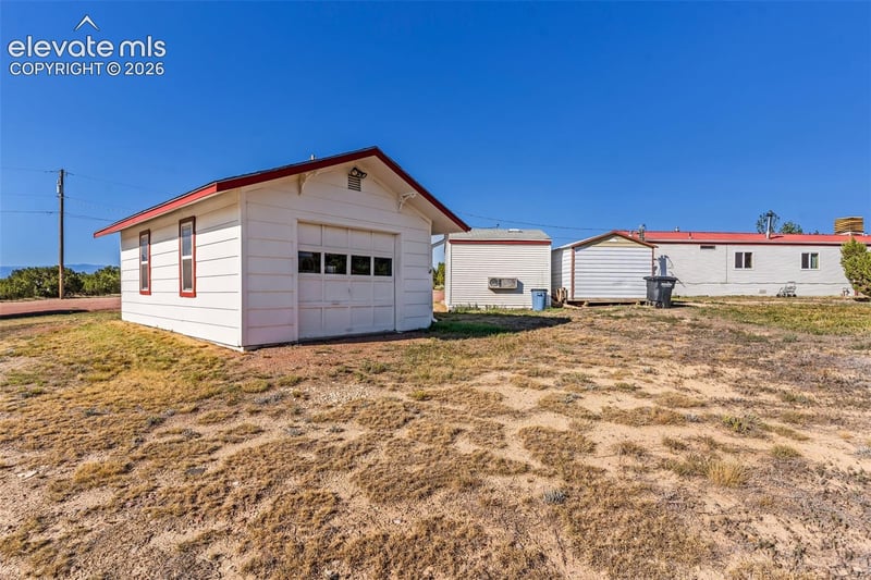 325 5th St, Penrose, CO 81240