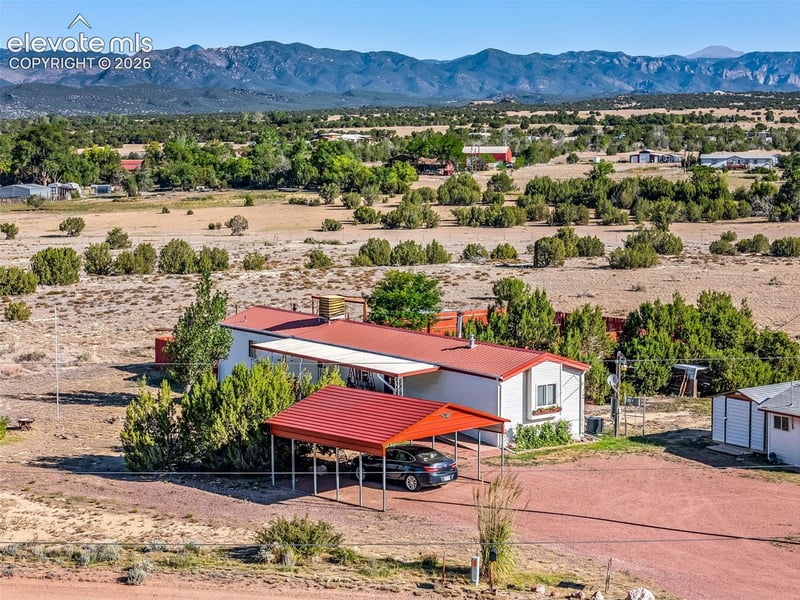 325 5th St, Penrose, CO 81240