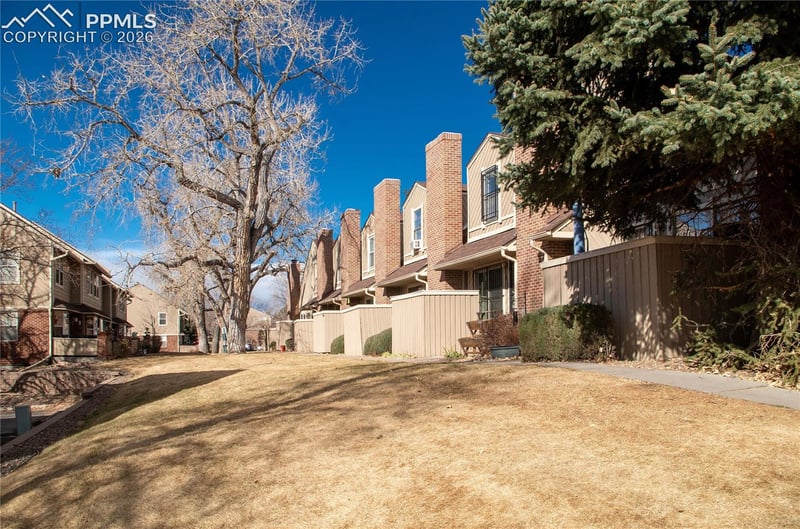 3300 W Florida Ave #48, Denver, CO 80219