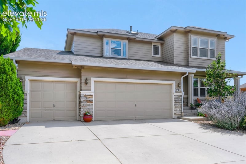 3303 Promontory Peak Dr, Colorado Springs, CO 80920