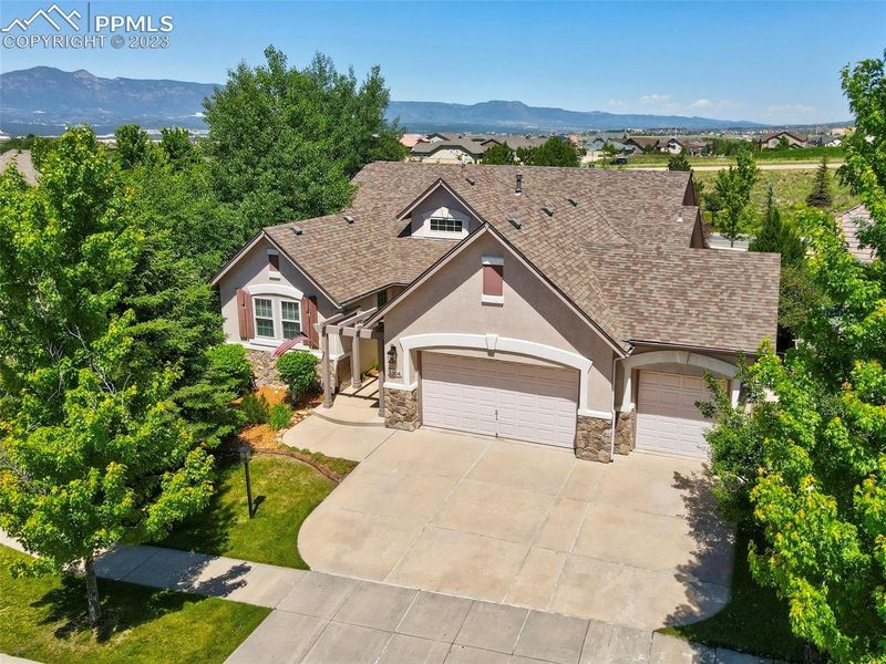 3304 Sugar Pine Way, Colorado Springs, CO 80920