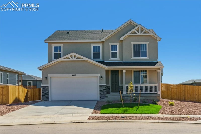 3306 Bella Notte Dr, Pueblo, CO 81001