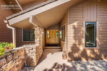 3310 Camels Ridge Ln, Colorado Springs, CO 80904