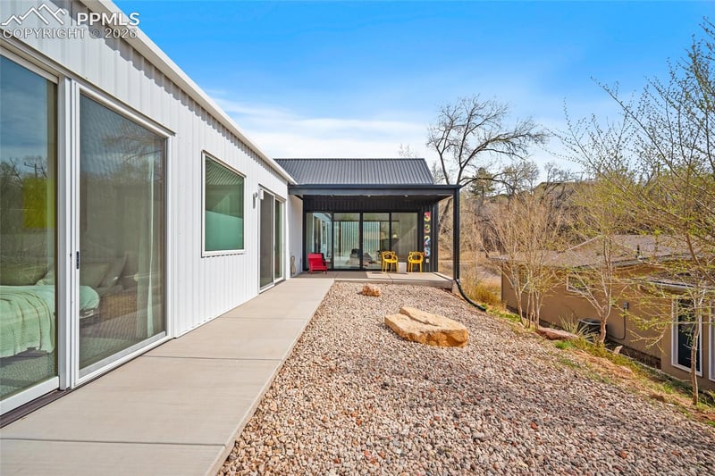3328 W Bijou St, Colorado Springs, CO 80904