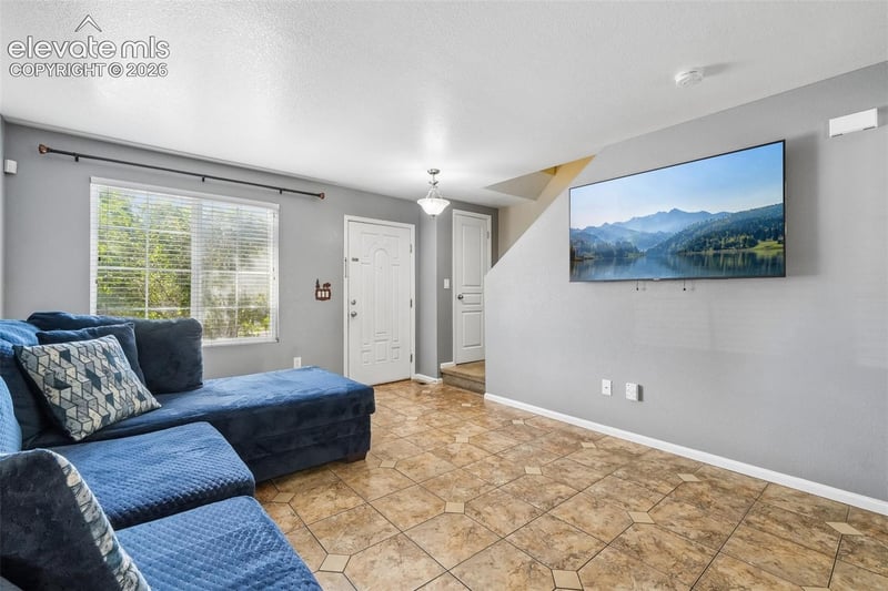 333 Audubon Dr, Colorado Springs, CO 80910