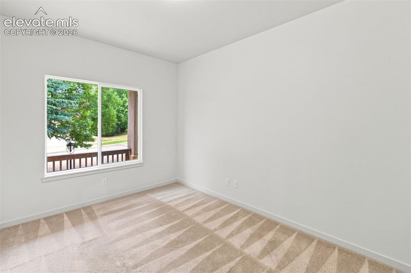 3335 Hollycrest Dr, Colorado Springs, CO 80920