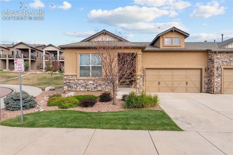 3336 Redcoat Ln, Pueblo, CO 80920