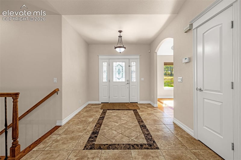 335 Lariat Loop, Monument, CO 80132