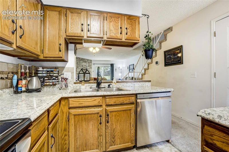 3351 Queen Anne Way, Colorado Springs, CO 80917