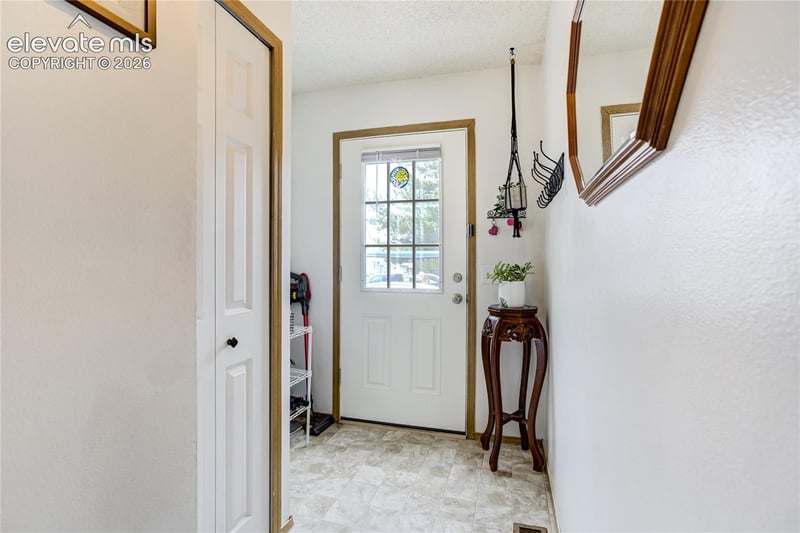 3351 Queen Anne Way, Colorado Springs, CO 80917