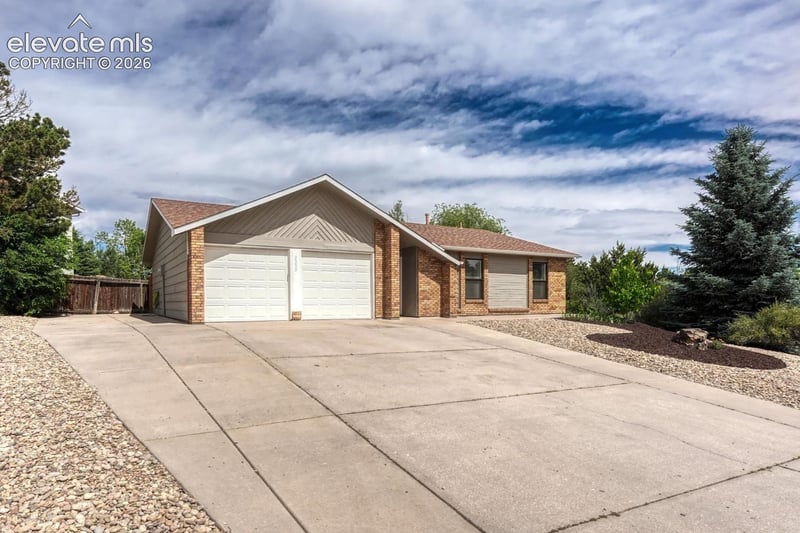 3355 Mirage Dr, Colorado Springs, CO 80920